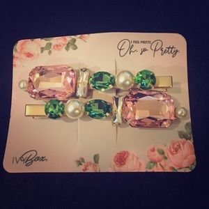 Ivy Storehouse Pink & Green Crystal Hair clips